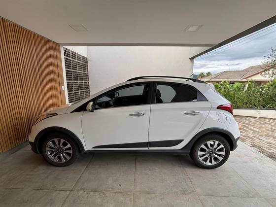 HYUNDAI HB20 1.6 PREMIUM 16V FLEX 4P AUTOMÁTICO